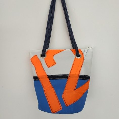 seau bleu ciel chiffre 12 orange fluo 01