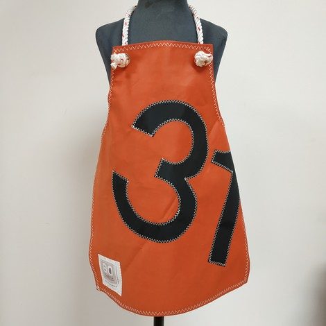 tablier enfant rouge 31 noir 01