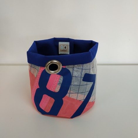 corbeille MM rose 87 bleu roi 01